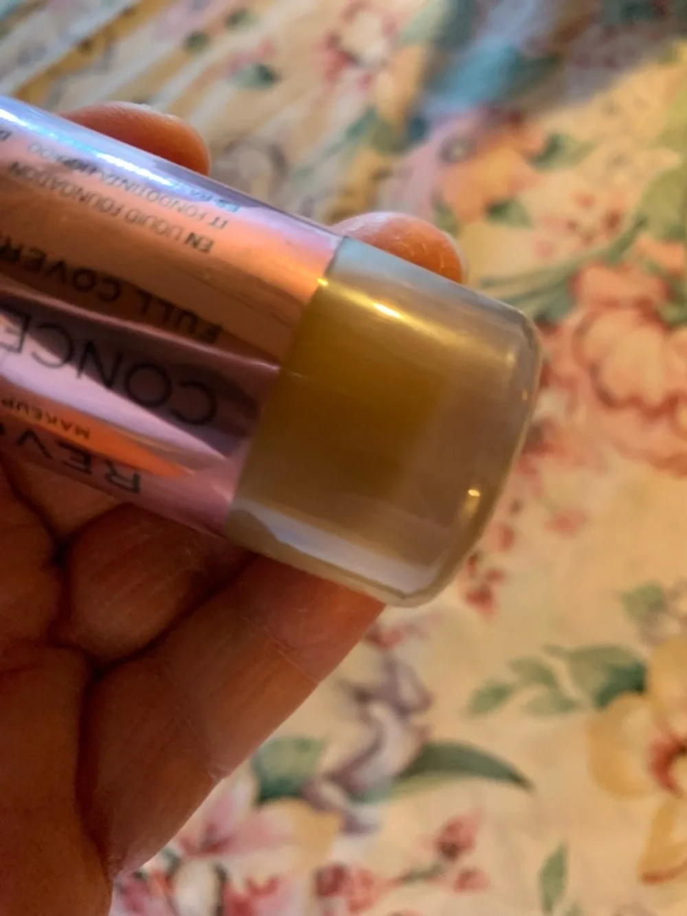 Revolution Peach-Beige Liquid Concealer